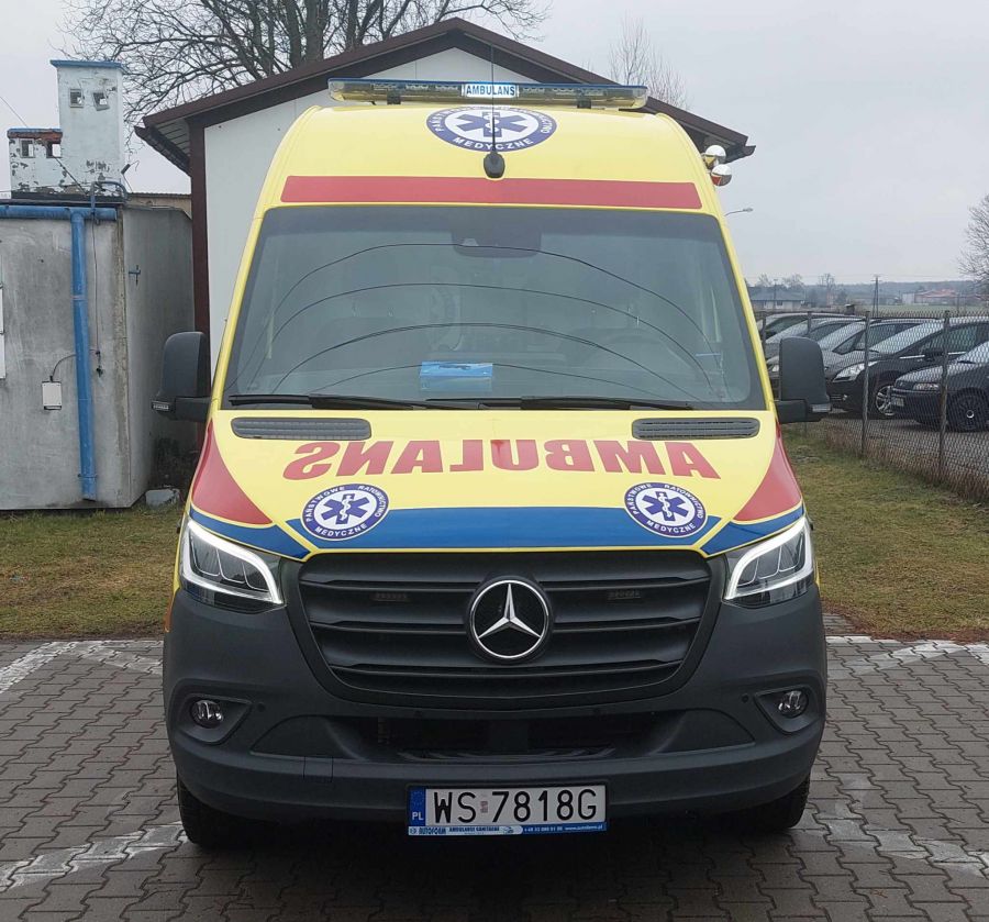 Nowy ambulans z Budżetu Obywatelskiego Mazowsza!